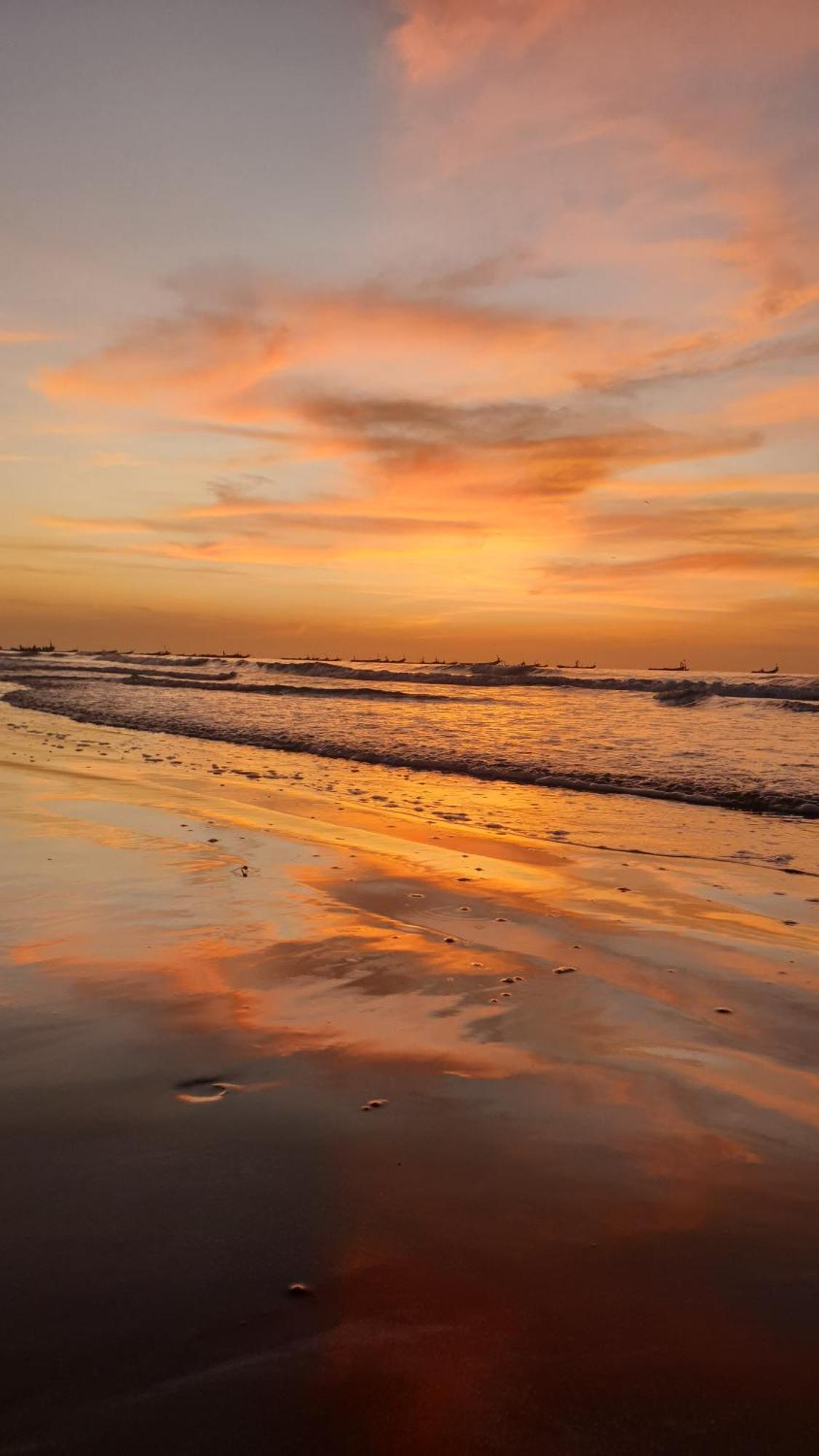 Kasa Boubak Avec Cuisine Exterieure A 50 M De La Plage Kafountine Buitenkant foto